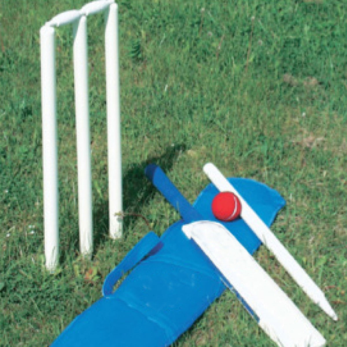 CRICKET SET SCHOOL WOODEN